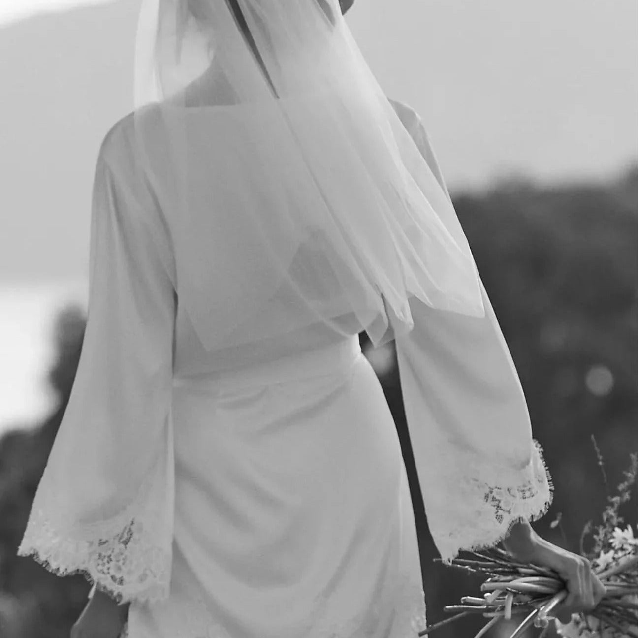 How to Choose the Most Beautiful Bridal Robe for You (2026 Bride’s Guide)